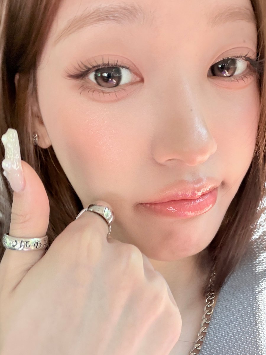choerry_bbl's tweet photo. [260924] 🍒🫧
-12:28 PM KST https://t.co/OZyb8FkwfS