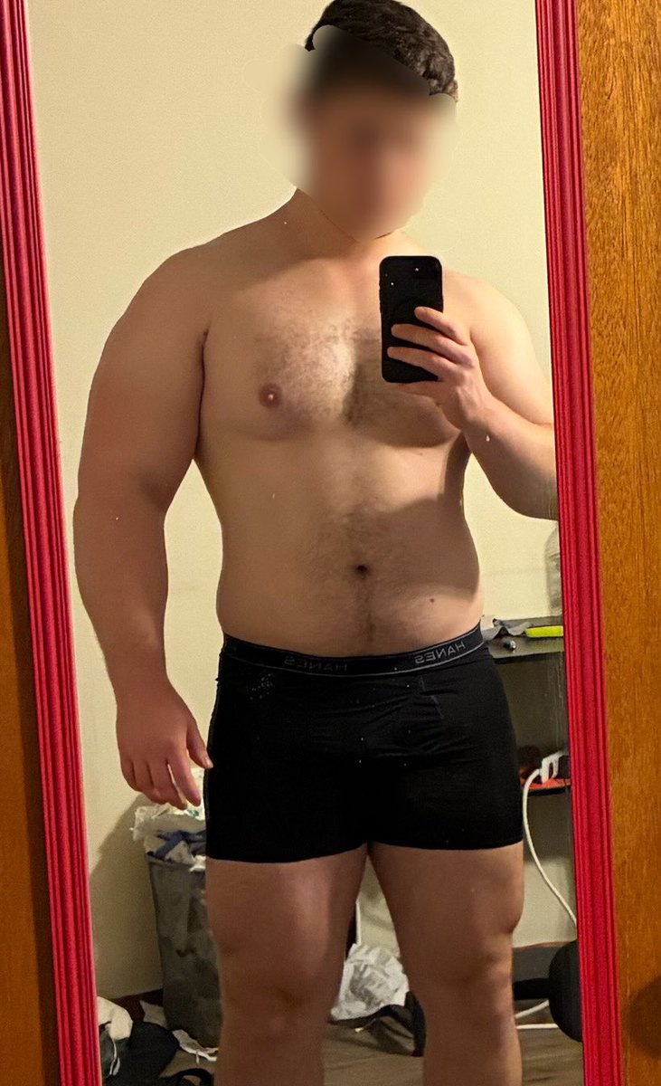 _2th_fairy's tweet photo. feeling huge https://t.co/OktCGK2hiT