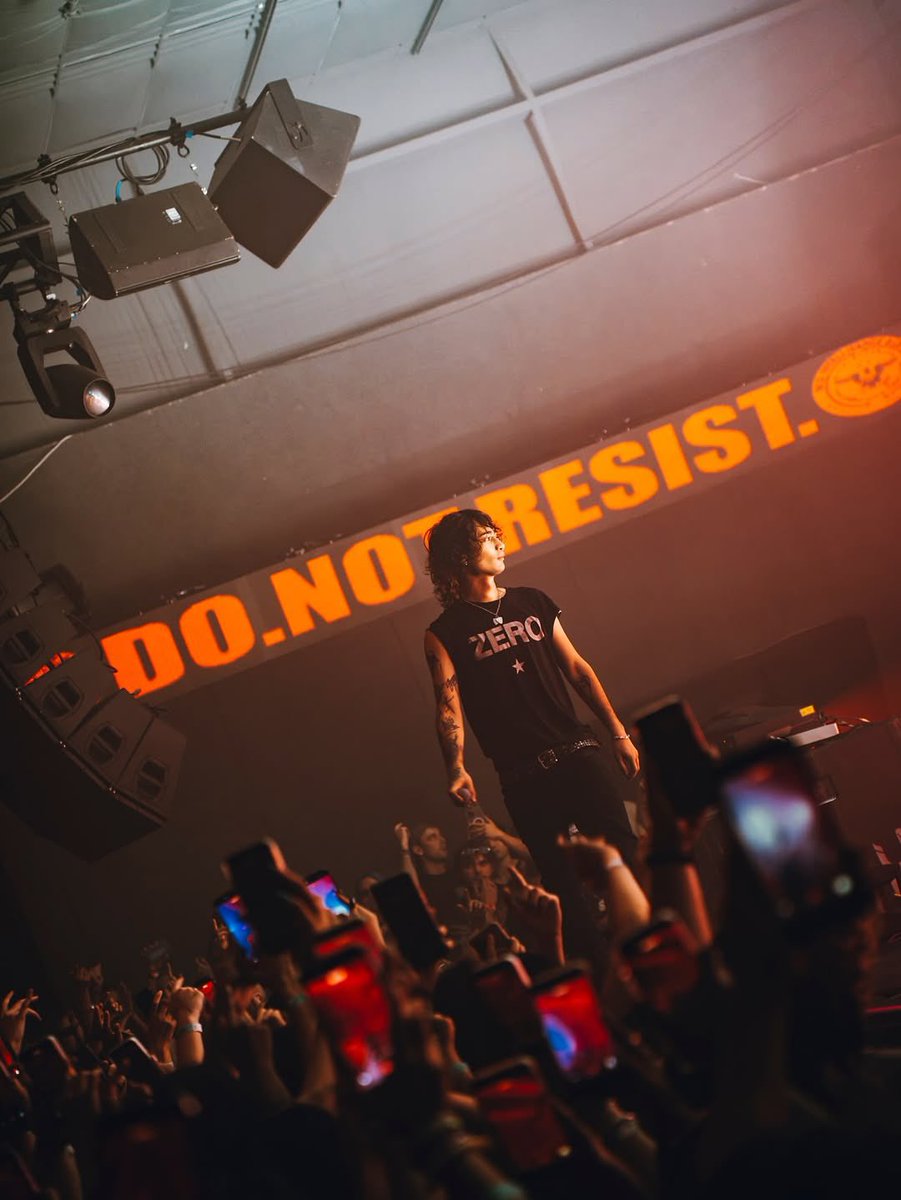 ISOxoupdates's tweet photo. 260923 | ISOxo Instagram Update
via @/theconcourseproject &amp; @/realmusicevents

“HARDCORE DIVAS NIGHT TWO ⭐️” https://t.co/Zxw93Ozskt