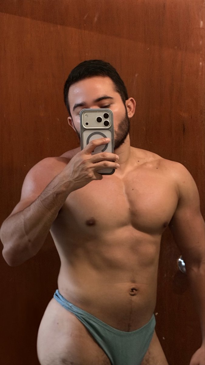 eddcos's tweet photo. Gym done ✅ https://t.co/Iis2Vqn3JE