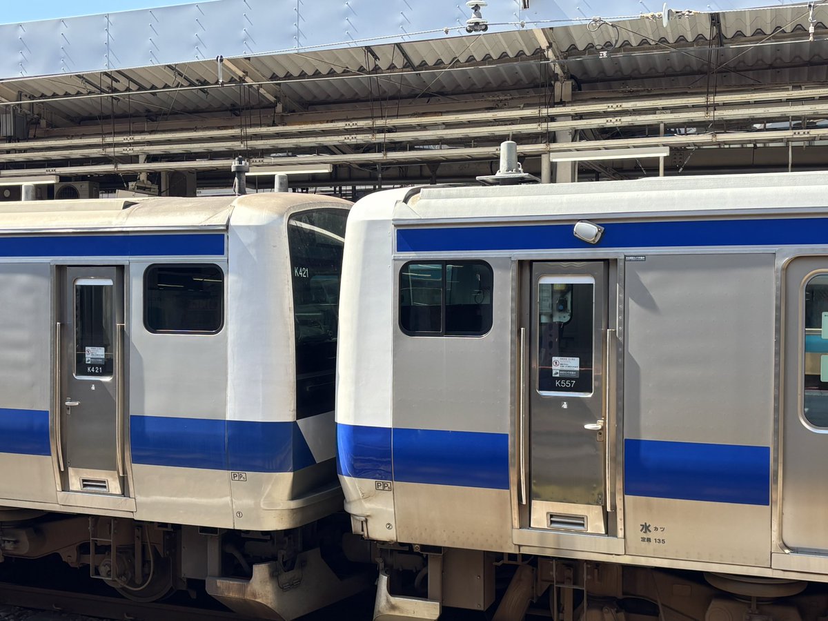 Tozai_RapidJJ's tweet photo. 上野口にK557編成がいました
1165M K557+K421 土浦行 https://t.co/TD98k05Bhe