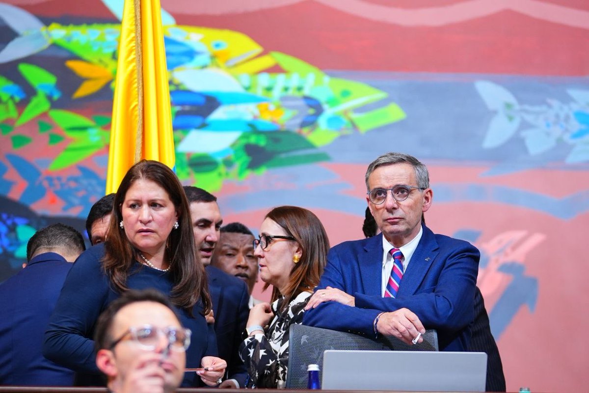 samirradichemas's tweet photo. Aprobamos el presupuesto en primer debate. No es el presupuesto que soñamos pero entendemos el desorden fiscal que heredamos y la dificultad de las circunstancias actuales. 

Confiamos en que este Gobierno pueda poner la casa en orden pronto, mientras tanto seguiremos luchando por los recursos del Atlántico en el segundo debate y en todos los espacios que tengamos para hacerlo.