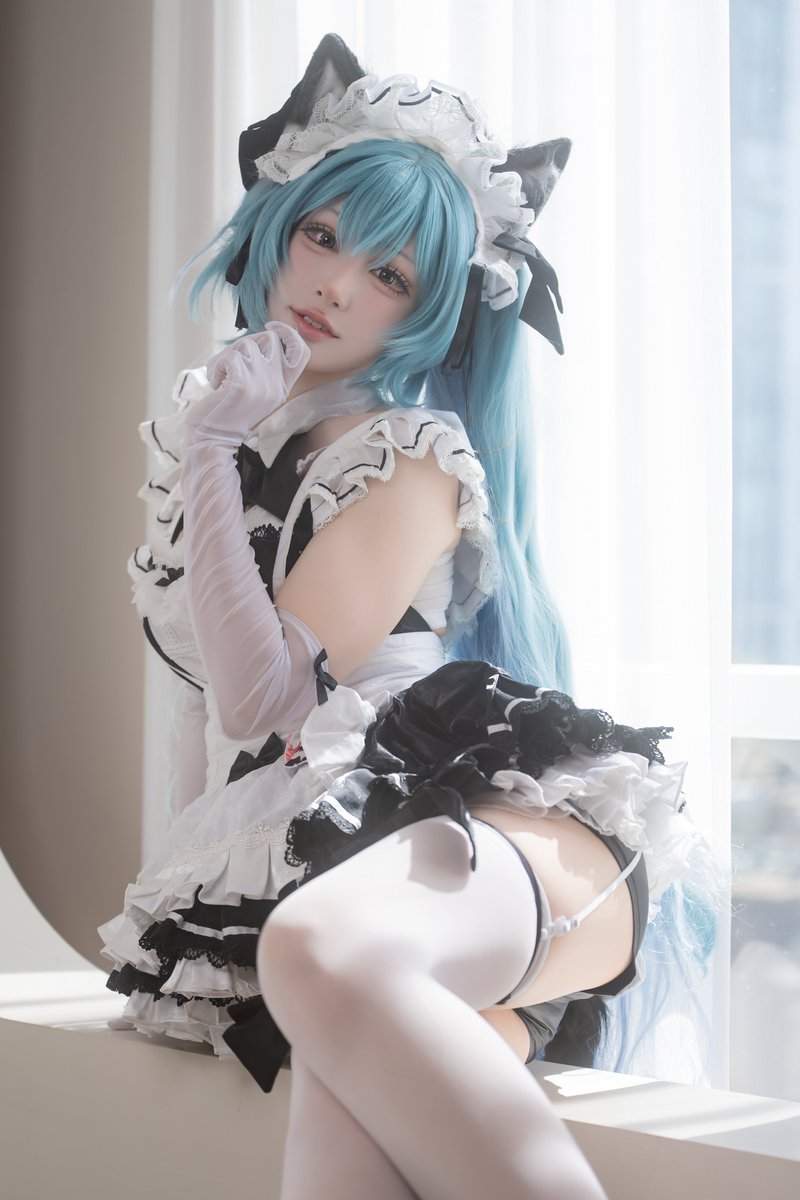 KKMO__'s tweet photo. LUNIV 메이드 촬영회

NIKKE 
프리바티 - @BOMi_cos

#NIKKE #Privaty #NIKKEcosplay https://t.co/iScw4Kbcz1