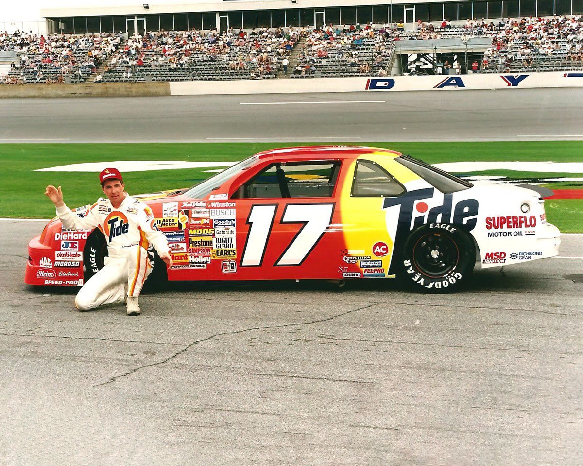 RowdyForever08's tweet photo. Thoughts and prayers are with Darrell Waltrip and his family. https://t.co/myyRqLibs5