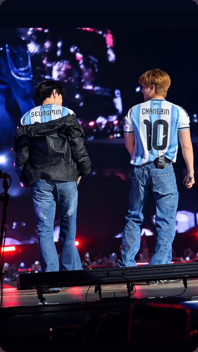 tuty_nice_stay's tweet photo. Tienen que volver para el Run it Tour!! 🇦🇷❤️

Stay Argentina no se queda quieta.
#STAY
#RUNITTOURENARG
#STRATKIDSENARG
#HAGANRUIDO https://t.co/a6EbTpJAhg