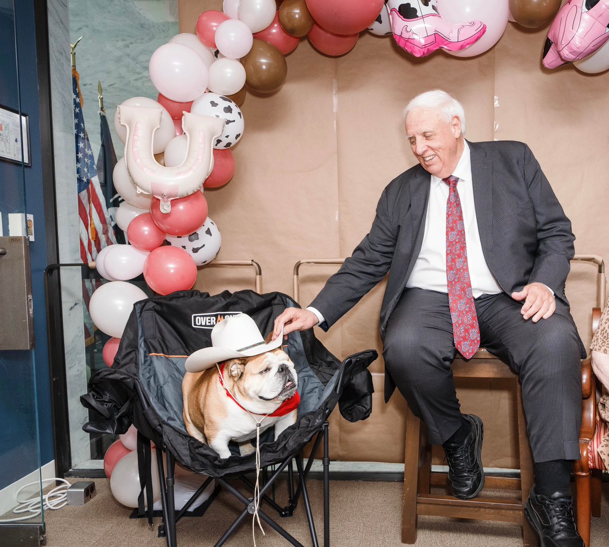 JimJustice_WV's tweet photo. Babydog’s birthday isn’t for a few more weeks, but we had to celebrate a little early with our friends on the Hill.

She sure does have a lot of folks who love her, and Cathy and I are grateful for every one of them. https://t.co/KDUtdexx7S