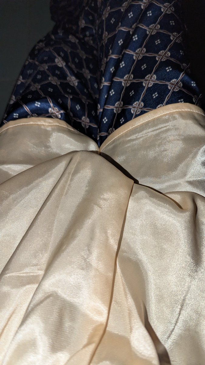 NaNguyen16102's tweet photo. Chậc, bộ pijama nhìn thích thật https://t.co/INlmuUbmbP
