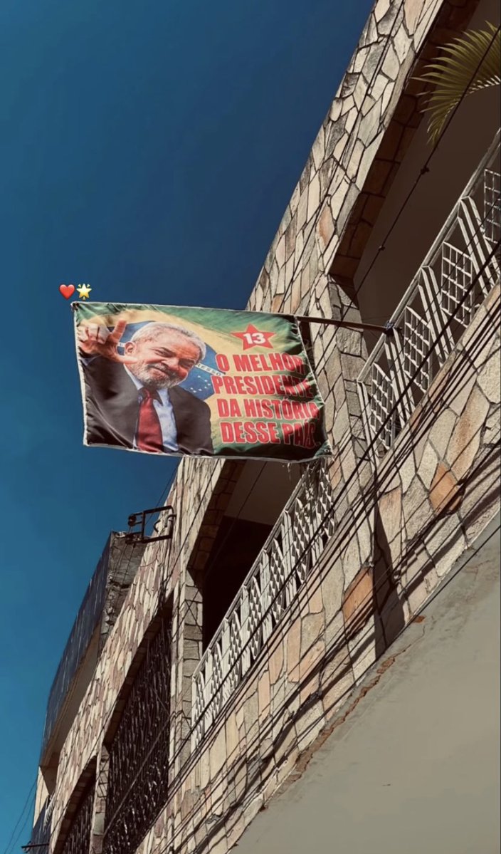 ricardofls_'s tweet photo. quero uma bandeira dessa pra colocar aqui em casa tbm https://t.co/9QnKBoTi14