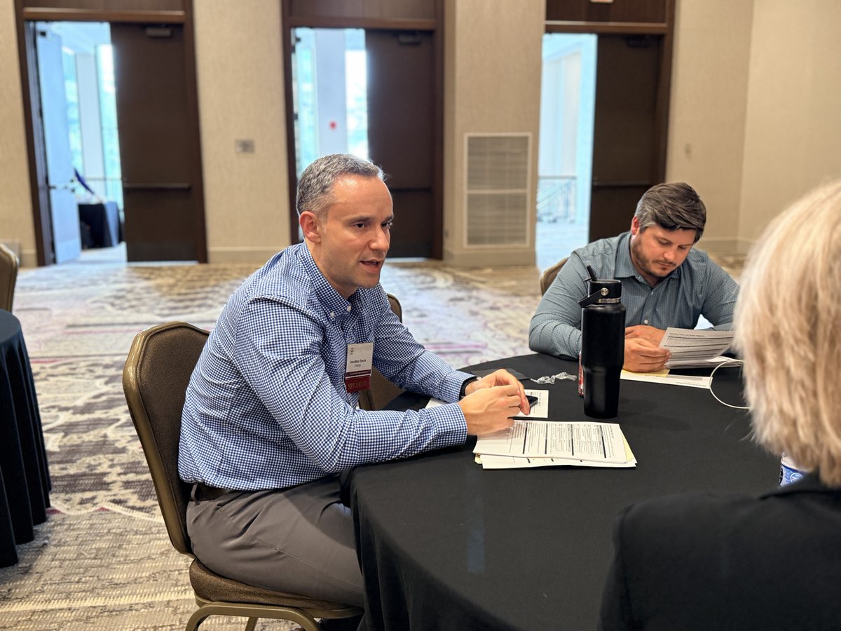 ISBAlawyer's tweet photo. During the Solo & Small Firm Conference, attendees participated in “Top Tips and Table Clinics,” an interactive opportunity to ask speakers specific questions and gain practical insights on their individual topics. 🎤
#ISBA #SSFC26 #TopTips #TableClinics https://t.co/J6iH7uxQix