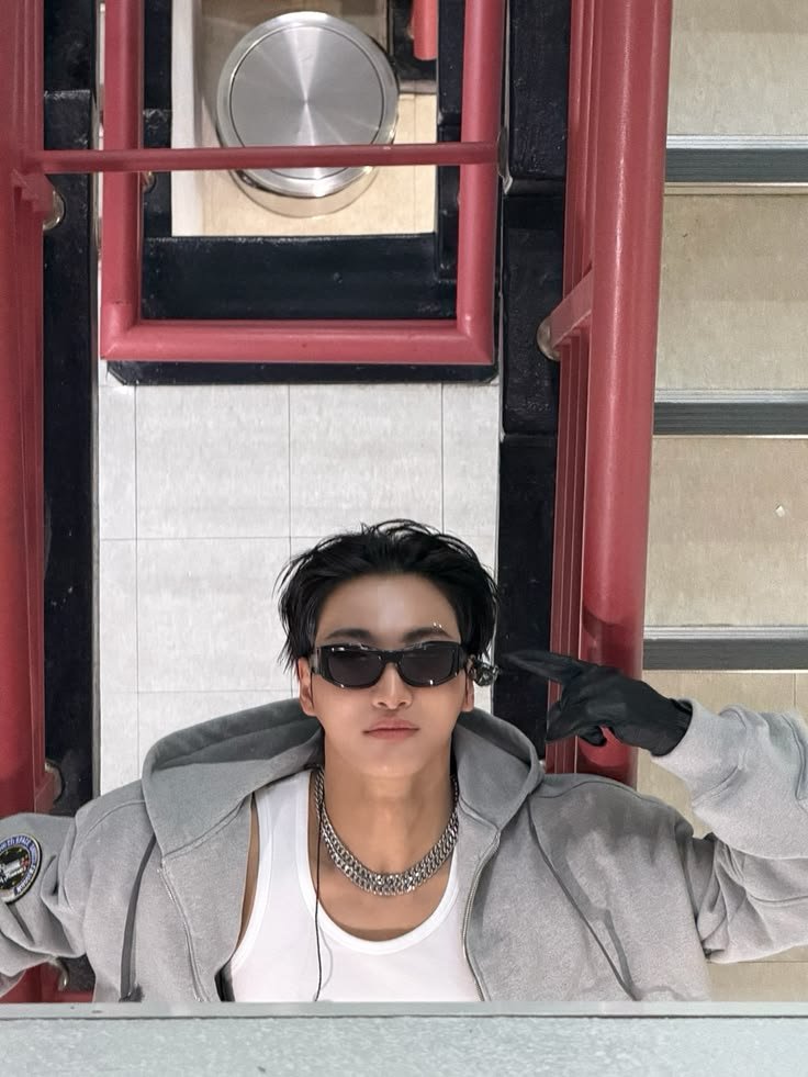 lou2_ii26's tweet photo. 사진을 받기만 하면 안되니까 저두 배경화면 추천 해드리겠습니당~ https://t.co/YucmlSW43F