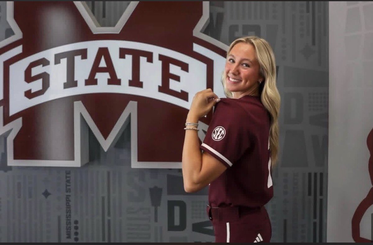 KPonatoski3's tweet photo. Excited to announce my commitment to Mississippi State! @HailStateSB https://t.co/Qg7BN7SnDC
