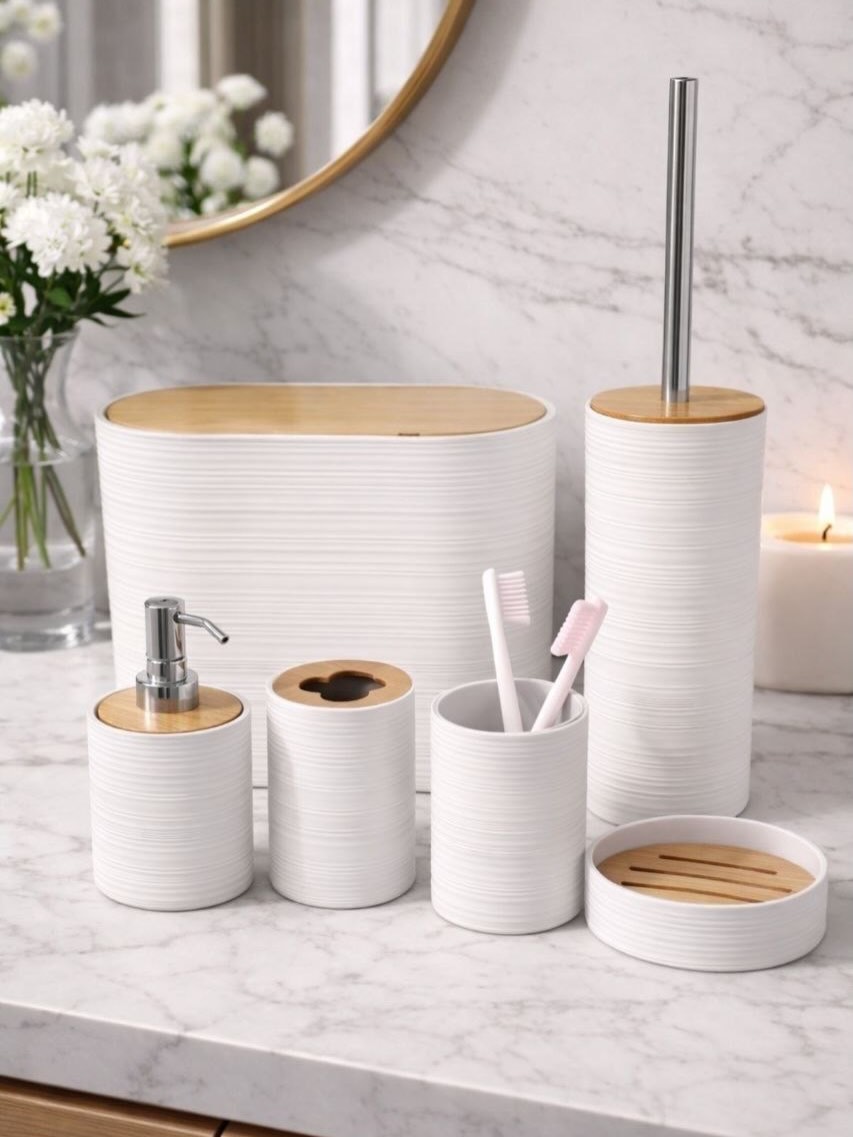 suri_alo's tweet photo. Bathroom series set available in different colors. Price: ₦30, 000

To order, send a DM or WhatsApp 07025822821. Nationwide delivery available. Location: Lagos https://t.co/TAxaFBs9Qi