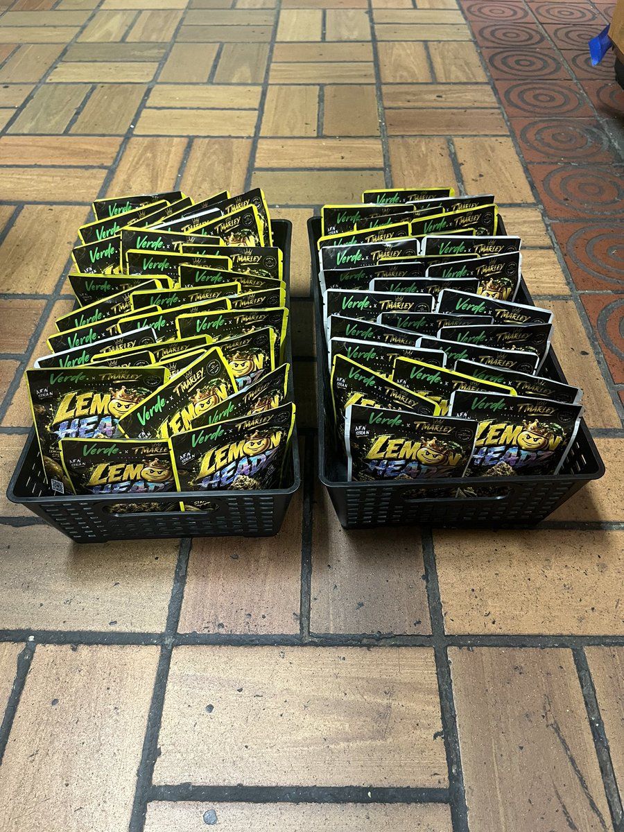 Mr_Marley_'s tweet photo. 🗣️RELOADED‼️
THAT #LEMONHEADZ STILL ON DECC‼️ PULL 🆙 TO #VERDE (4318 N.Grand BLVD STL,MO.) IF YOU CAN’T CATCH ME WITH IT‼️ MY 🆕 STRAIN DROPPING SOON‼️ ���🫣😎🏁♻️
#organic #herbal #medicinal #swipe https://t.co/QCVMcrvB27