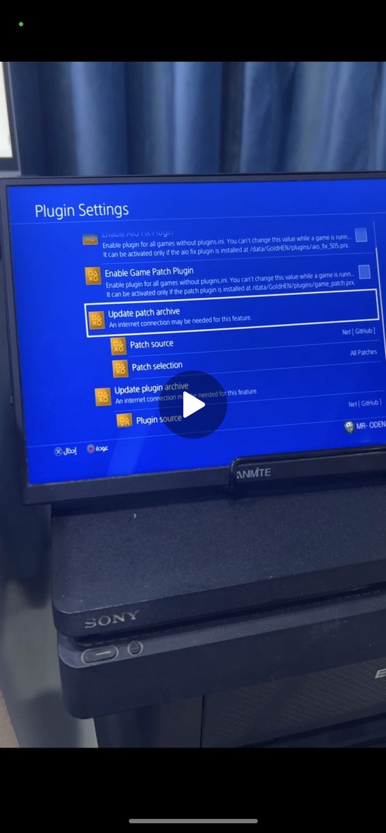 sbmryky723491's tweet photo. To fix the PS4 (jailbroken) issue where the device turns off and the white screen remains flashing, you must enable internet access and go to GOLD HEN settings Then go to plugin settings Update the patches as shown in the image and activate the two options in the image. https://t.co/Yp73M2IM14