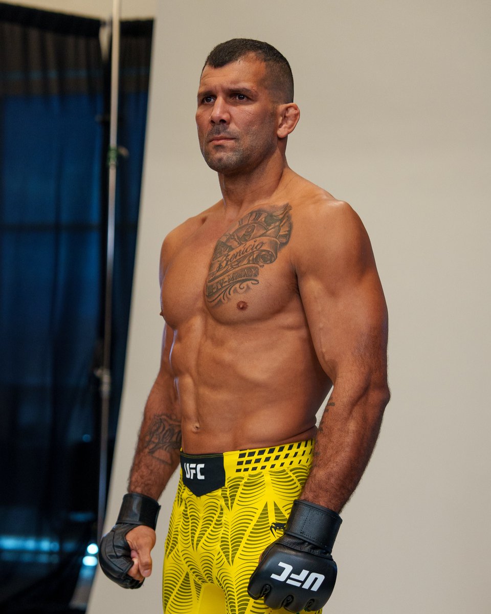 ufc's tweet photo. Locked in on #UFCVegas121 🔒

[ Rodolfo Vieira | LIVE SEP 26 at 8pmET on @ParamountPlus ] https://t.co/8NJeOTbsIs