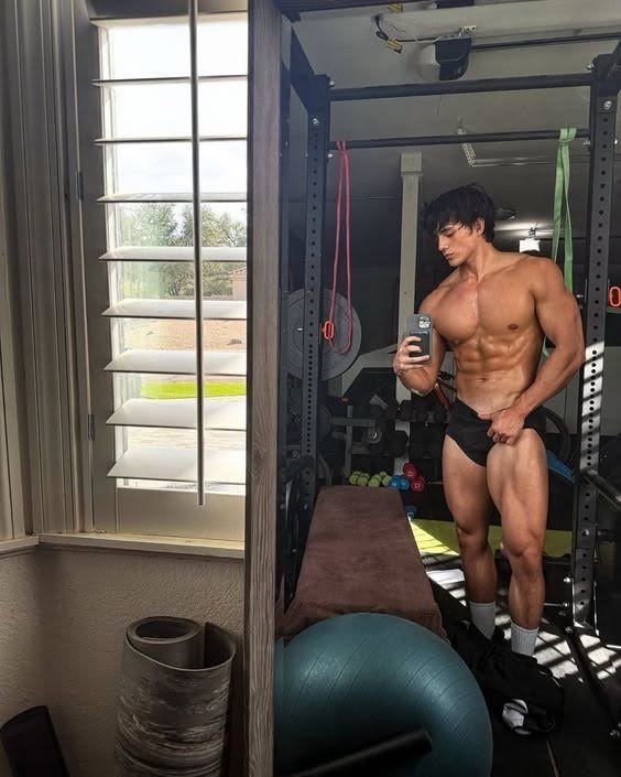 Kissickstk's tweet photo. Stay fit
[Link in bio] https://t.co/0pgqG0ZA7n