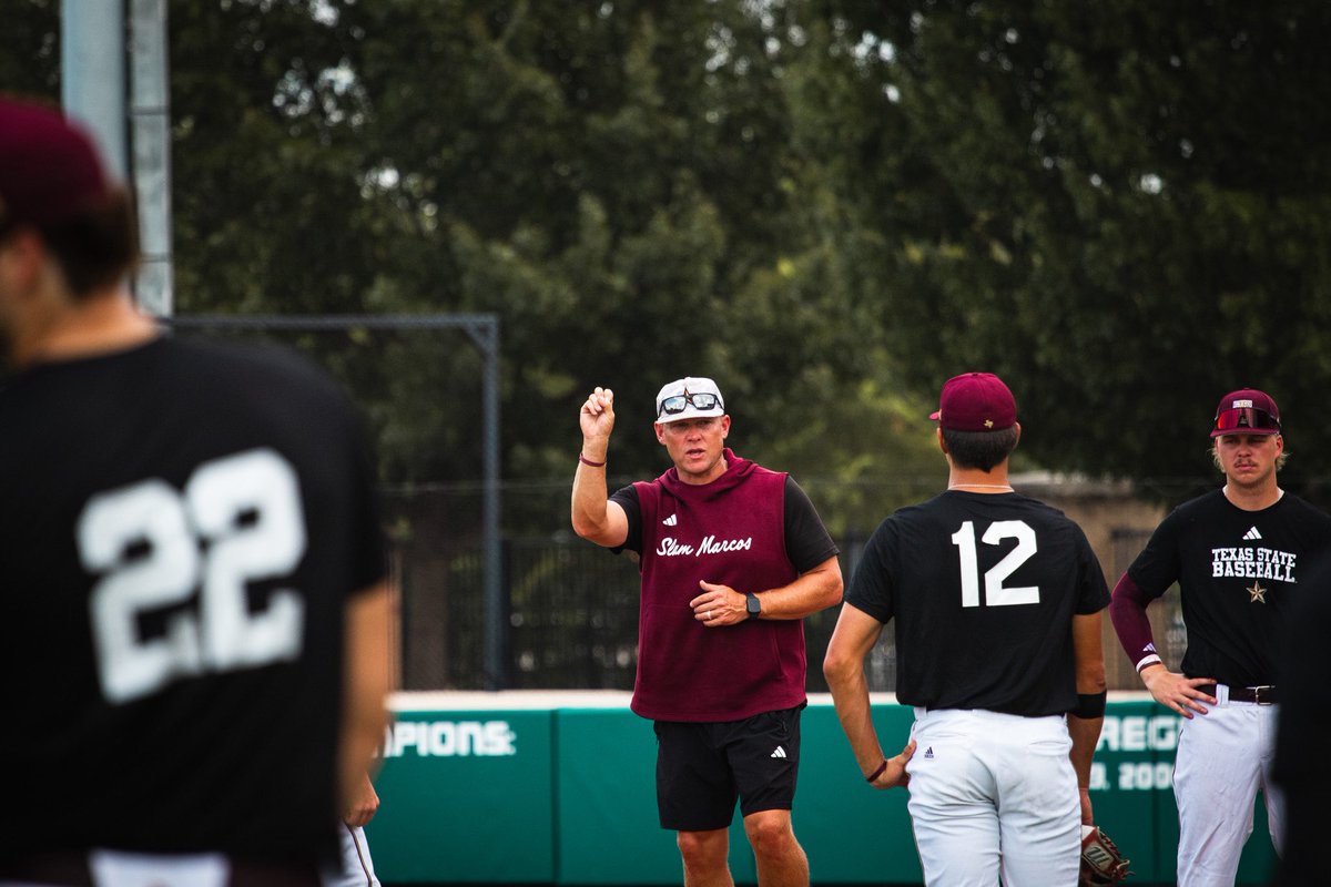 TxStateBaseball's tweet photo. Day βοΈ frames πΈ
#EatEmUp | #IMPACTFUL https://t.co/b2vnSlyjrE
