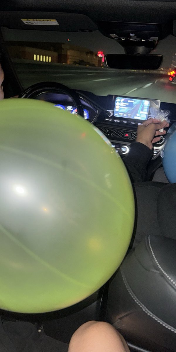 flakoosLA's tweet photo. wh trynna get scooped n nozz it w me and get freaky 👅 #la #horny #meets #nozz #LAnd #latinas #smoke #sfv #sneakylinkla #carplay #socal #moots https://t.co/CevfCJq6ye