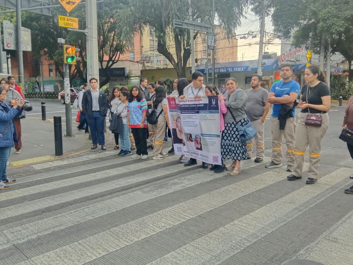 HugoTorresCDMX's tweet photo. Hasta que Scarlet Virginia Ochoa Magaña aparezca!! Vecina de #Portales

Comienza el cierre de avenidas en #Alcaldia #BenitoJuarezLes pedimos su comprensión! 

Ayúdanos a Encontrarla ! ‼️ 🚨 https://t.co/w7bIlF2Svq