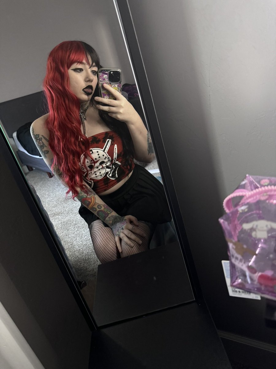 Sleepiest_Frog's tweet photo. Looking for new moots/people to game with :) let’s play! :3 #moots #valtwt #val #ow #overwatch #moothunt〃・ https://t.co/Nu400SYjxG