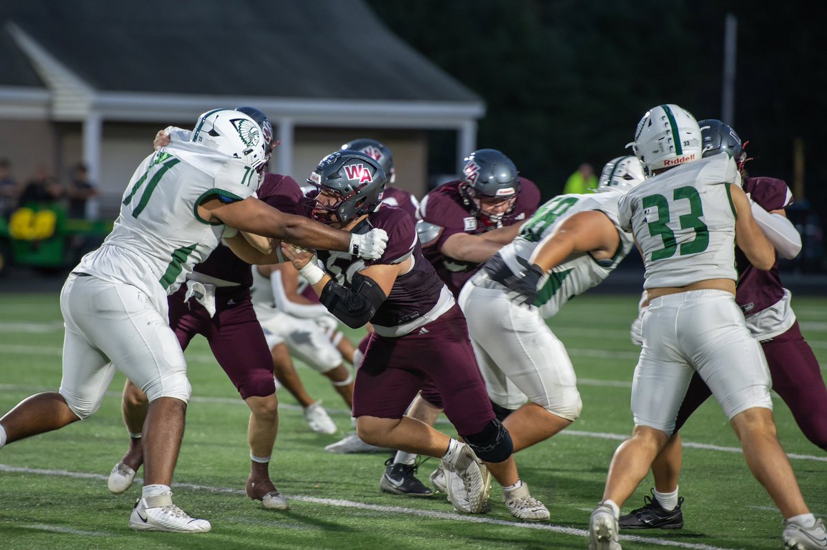 LuhrsAlex54's tweet photo. Favorite action pictures from last Friday’s game! https://t.co/WBoBMlrDoK