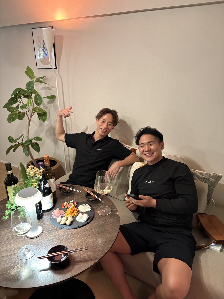 myresh_r's tweet photo. 昨日は友人宅でホームパーティー
めちゃくちゃ良い時間でした

@ninotryce0704 https://t.co/r5hGcUtE1v