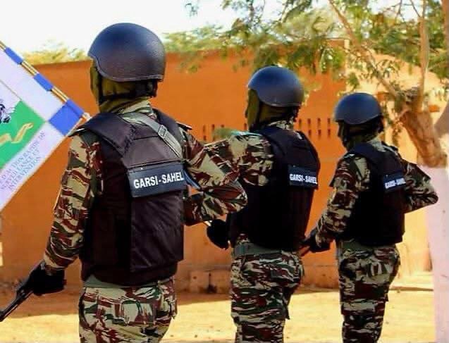 BrownClaud40611's tweet photo. 🇳🇪 ABALA : 15 GENDARMES TUÉS.
Le drame est immense. Après les 18 gendarmes tués à Tessa le 21 août, ces nouvelles pertes interrogent sur l’équipement, le renseignement et le soutien opérationnel des forces nigériennes.
#Niger #Abala #EIS https://t.co/g3MIc5r7tW