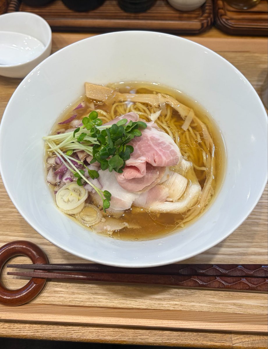 nenui_z's tweet photo. 完成されてるラーメンも大好きだけど自分で好みにアレンジできるのも好き🥺💓 https://t.co/wDkU5Jkjtk