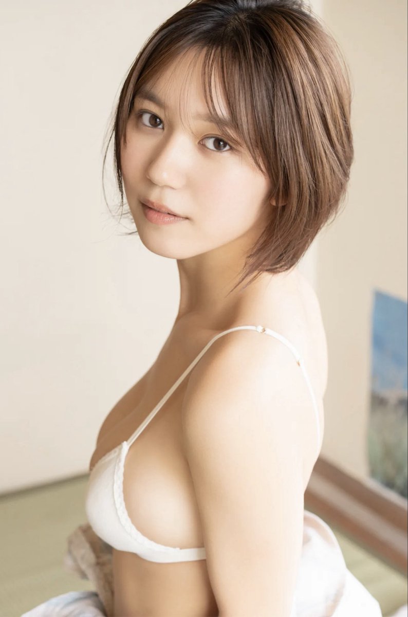 sakura_cc0622's tweet photo. クラスメイトに輪姦されたあの日から川道さらは男達のオナホになった。
定期的に呼び出されては犯される日々
カメラの前での笑顔も男達の前では性処理をするメスの顔
自ら腰を振り中出しのオネダリをする川道さら
自分の性行為画像や動画がネットに晒されてる事など知らず…川道さらは今日も犯される… https://t.co/ioKUsKjoYV