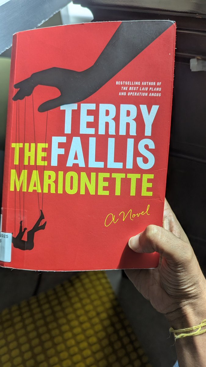 preetschak's tweet photo. Timepass... Picked up at the library on the spur of the moment, but not bad at all https://t.co/Z5BUrfIqAa