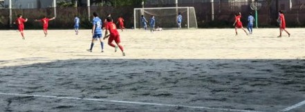 Toshima_hs's tweet photo. 9月22日（火）全国高校サッカー選手権大会  東京都1次予選  ブロック決勝　VS 羽田国際  2-0 
見事に勝利しました。
東京大会 2次予選 Aブロック １回戦 は  10月4日（日）会場はホームG 豊島高校です。
応援よろしくお願いします！
#都立豊島 https://t.co/Cw8BYnUShQ