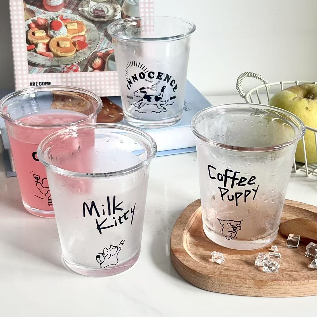 fahafifah8's tweet photo. Tried the new AR coffee filter at the pop-up café today—my latte came with a floating 3D cat that purrs when I sip! Total game-changer for weekday pick-me-ups.， https://t.co/mQHVqWmDsG
