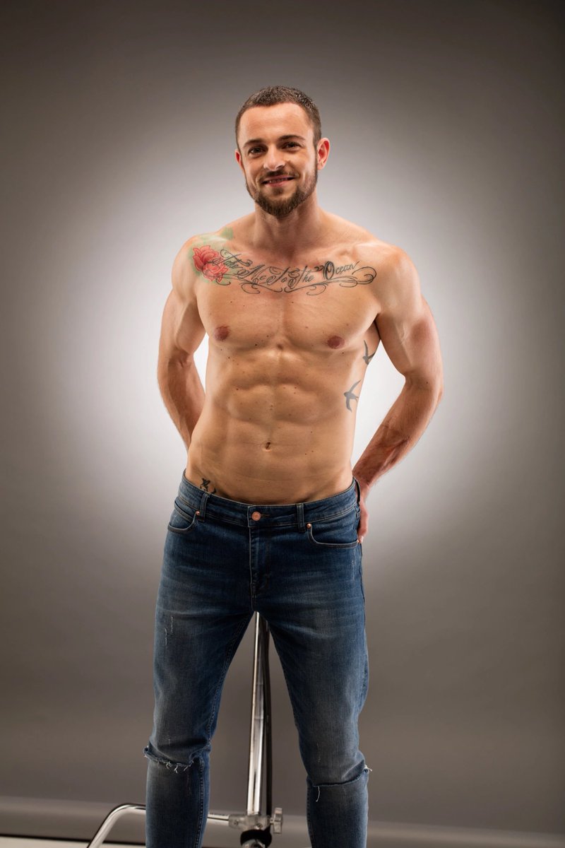 Jashmorenyc's tweet photo. @UilaniorUi @rmhoffmanauthor @SenTuberville So you want this guy in the women’s room? He’s trans man. https://t.co/Q1BvGKJp0v