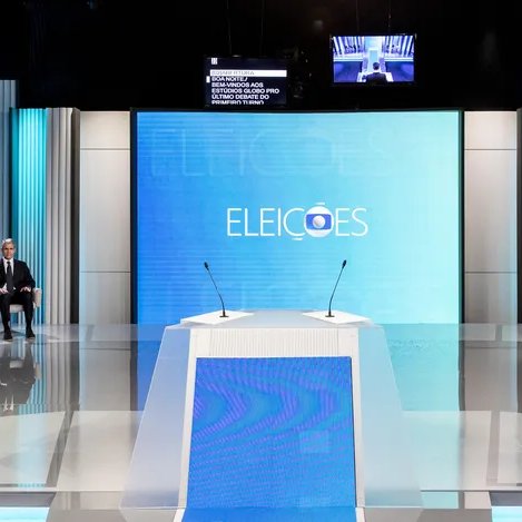 republiqueBRA's tweet photo. 🚨 📺 ATENÇÃO: Globo convida apenas quatro candidatos à Presidência para o debate na emissora, marcado para 1º de outubro: Lula, Flávio Bolsonaro, Augusto Cury e Ronaldo Caiado. https://t.co/7bVx2sFvkP