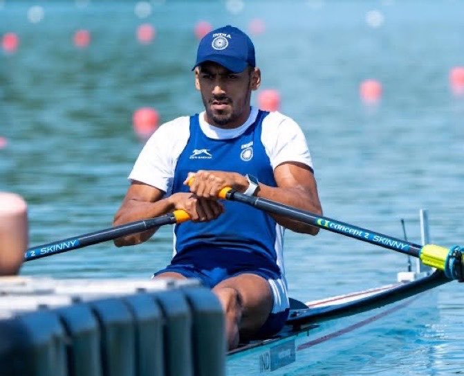 TheKhelIndia's tweet photo. SALMAN &amp; SATNAM WINS THE BRONZE 🥉

- Clocked 6:13.25 to finish 3rd in the Men’s Double Sculls Rowing Final at Asian Games!

WELL DONE BOYS!!!! 🇮🇳👏 https://t.co/6vXivLNK4R