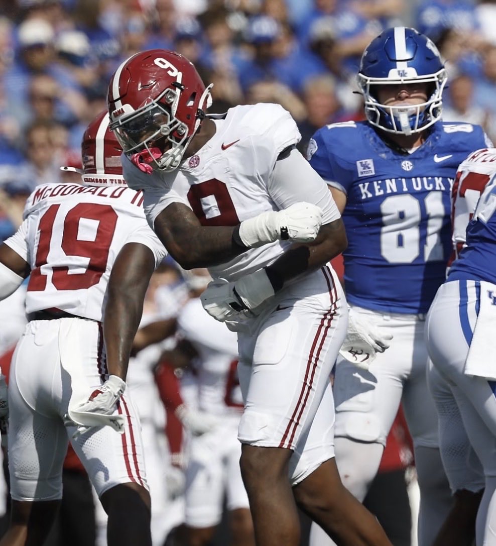 AndrewJBone's tweet photo. 🚨 Alabama will be without two Wolf linebackers against South Carolina. 

Justin Hill and Desmond Umeozulu are both OUT after suffering injuries against Florida State.

Complete details on both injuries and when they could return:

➡️ https://t.co/mOOBFkBSFt https://t.co/H6ybkqtcmQ
