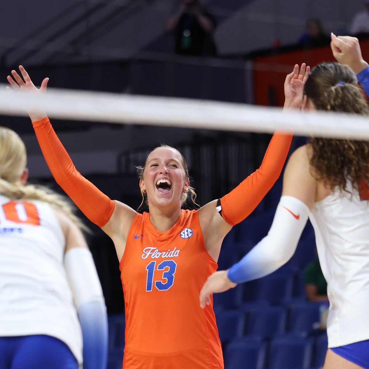 GatorsVB tweet picture