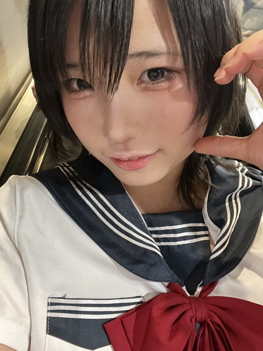 tsunko_hinoki's tweet photo. 可以很帥也可以很萌 既可以當你媽媽也可以當你爸爸 簡稱既爸（？）
#門檻 #172女高 #反差 #帥萌 #鬼畜 #線下 #萌妹 https://t.co/iMJiFzFUam