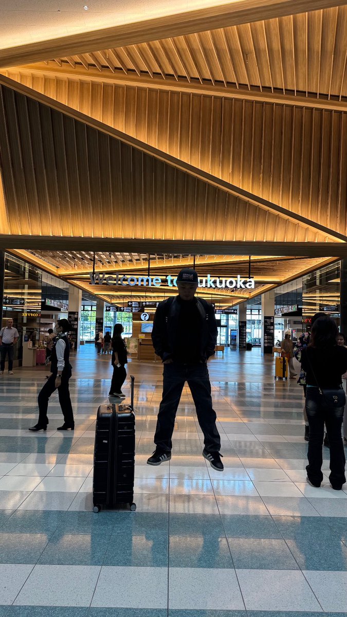 strozech's tweet photo. First Time, Fukuoka https://t.co/P7whJK33U5