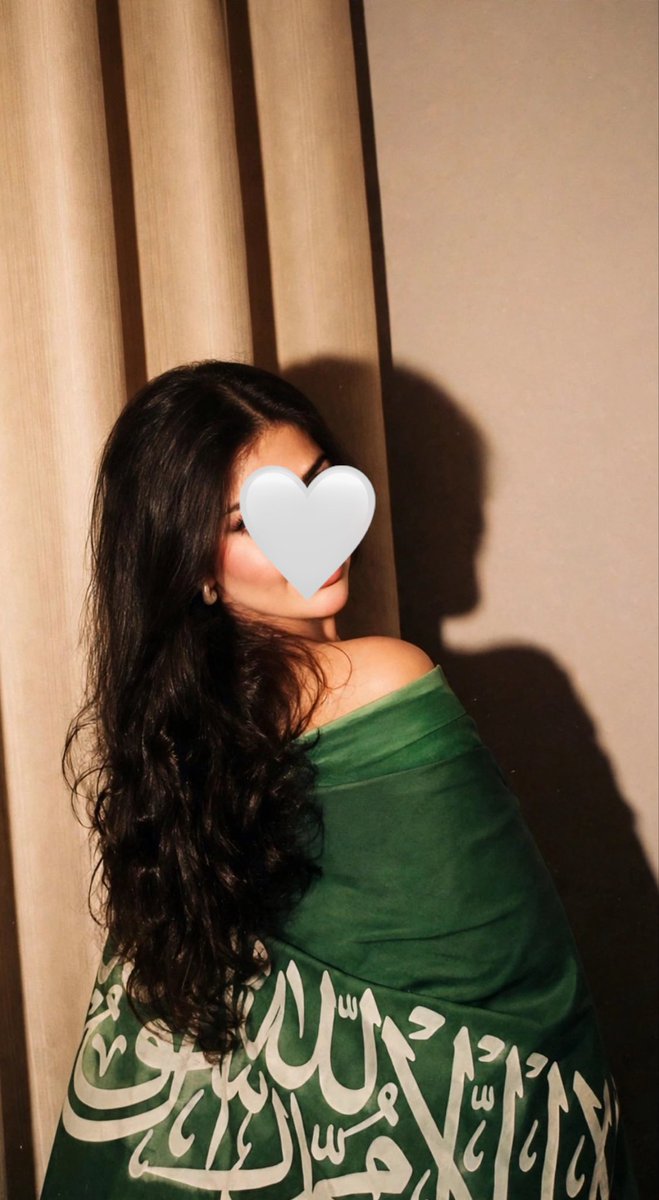 llpoorll's tweet photo. Great National Day Style https://t.co/D3BiAs0vbd
