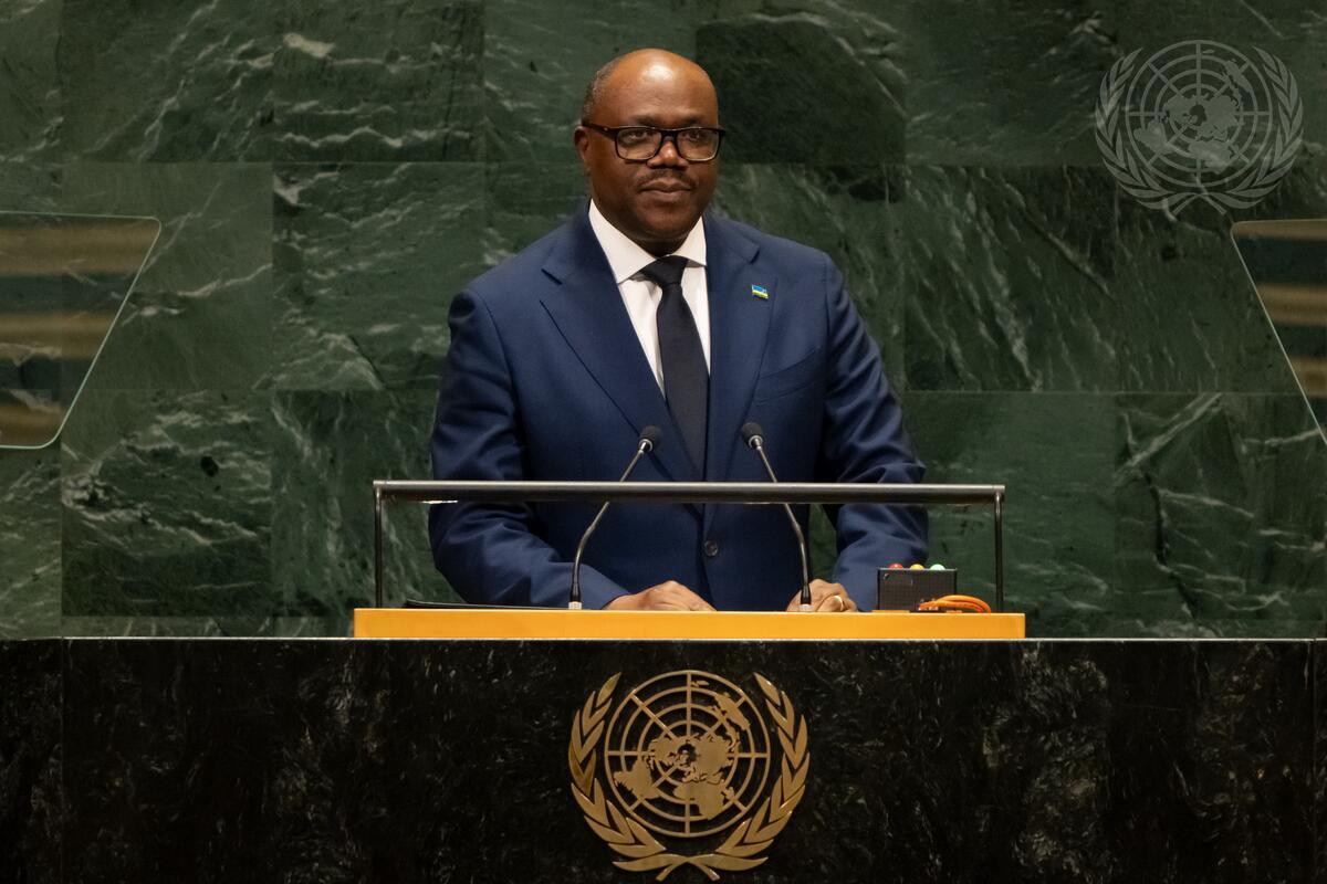 Journal_UN_ONU's tweet photo. H.E. Justin Nsengiyumva, Prime Minister of the Republic of Rwanda @UN #GeneralDebate
🔗Access the recording and transcript of the statement here: https://t.co/mZMcUrWc4L
#UNJournal #UNGA81
© UN Photo/Laura Jarriel https://t.co/k6cySpbX0g
