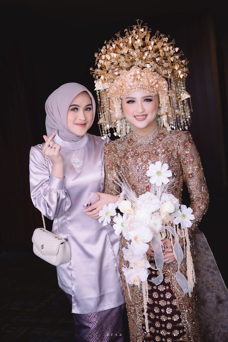 tuisney's tweet photo. temenan 10 tahun https://t.co/ybxVW3oIEE