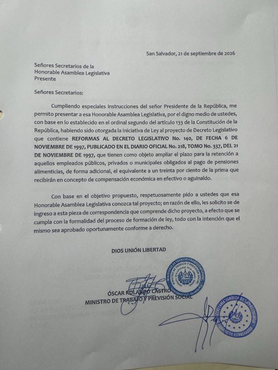 UnidadSindical_'s tweet photo. El ministro de Trabajo, @RolandoCastroSv, informó que, tras la reforma de la normativa, el período para el pago del aguinaldo se amplía del 1 de octubre al 20 de diciembre.

La disposición alcanza a trabajadores públicos y privados, así como a pensionados, ampliando el margen para la entrega de esta prestación.

Una medida que amplía las opciones para las familias trabajadoras al cierre del año.