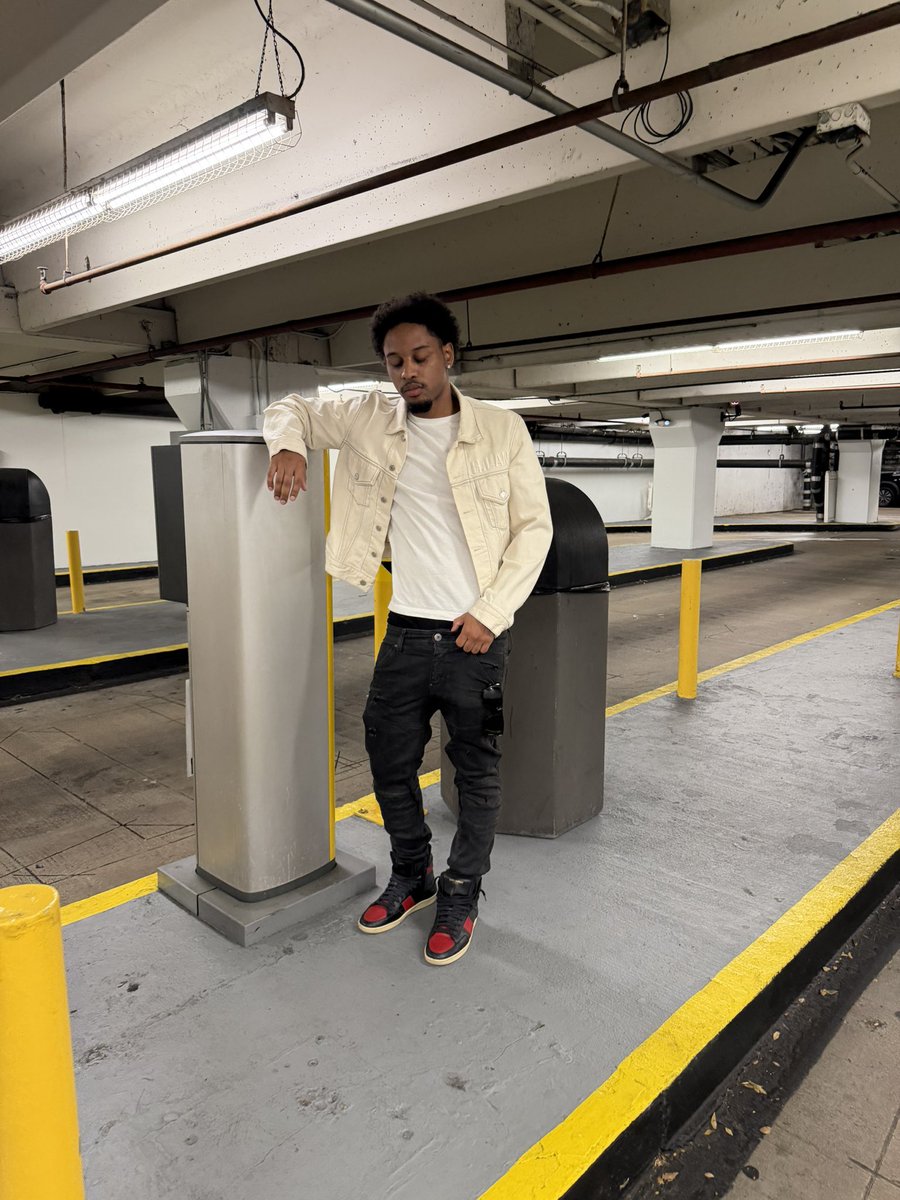 on5starr's tweet photo. #5STARR ⚒️ https://t.co/VjCtqt1ToN