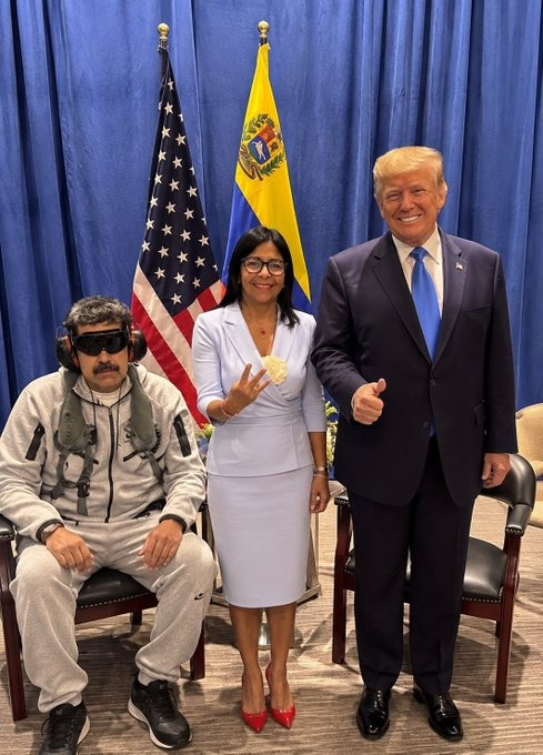 2025Venezuela's tweet photo. ESTO ES LO MAS BELLO QUE HE VISTO https://t.co/8eXsFJ7EE9