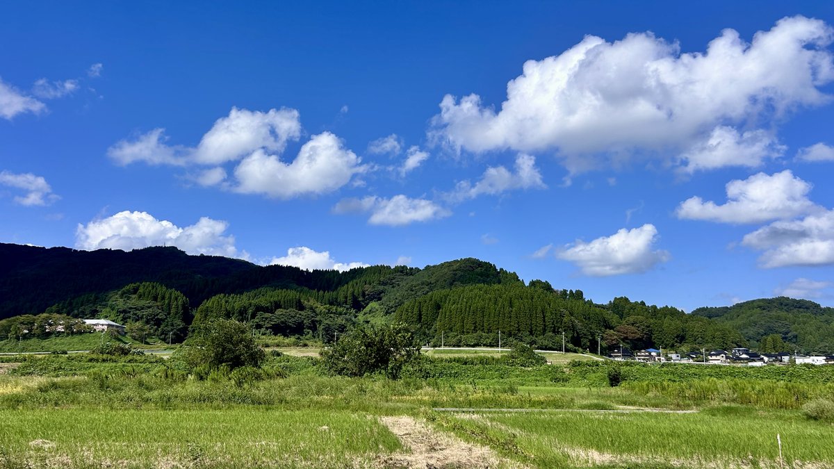 SungrOfficial's tweet photo. おはようございます！
連休中は福井県や富山県など北陸三県を色々と回ってきました。
お休みも終わったので気分を一新して頑張っていきましょう！

#シルバーウィーク #坂井市 #小矢部市 https://t.co/mrcru5qa7u