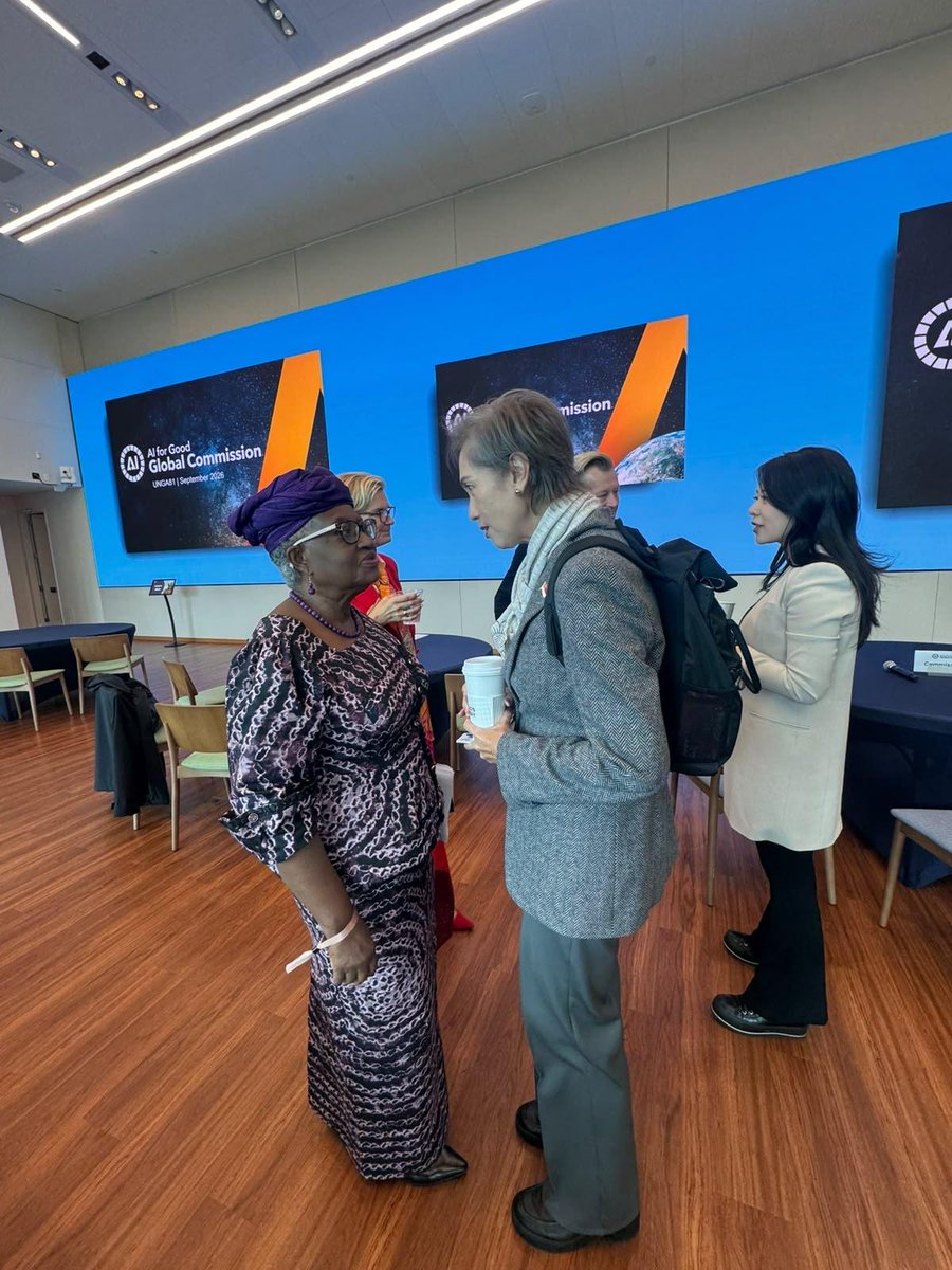 NOIweala's tweet photo. On the sidelines of #UNGA81 at an informal gathering of Commissioners of the #AIforGood Global Commission, chaired by @ITUSecGen, Doreen Bogdan-Martin. A lively discussion of current AI issues as well as brainstorming of the work program and next steps forward for the Commission. Sidebars with fellow Commissioners Minister for Digital Development of Singapore, H.E. Josephine Teo @joteo_ylm, and Minister of Communications, Innovation and Digital Economy of Nigeria, H.E. @bosuntijani.