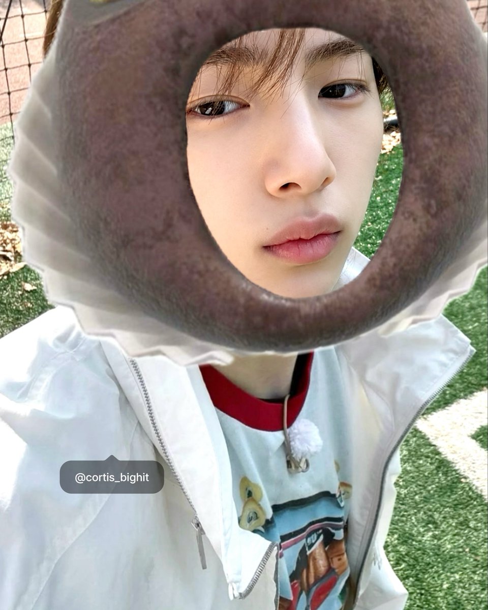 yzzcrts's tweet photo. #COERSelcaDay #COSD #Juhoon https://t.co/TxsarGPgvU