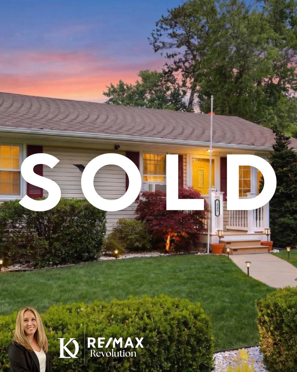 KDaluise's tweet photo. SOLD in Beachwood, NJ β¨
A bittersweet closing for my sellers and great friends as they begin their next chapter in South Carolina.
Grateful for their trust and thrilled with the result. π‘
#BeachwoodNJ #NJRealtor #NJRealEstate #jerseyshorerealestate https://t.co/cqYPps4OP4