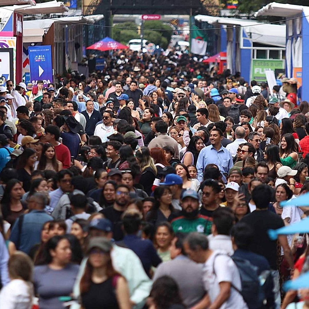 Angeldelarosa30's tweet photo. #YoPensando :México supera los 130 millones de habitantes pero su población envejece. #México #ONU #NewYork #delincuenciaRD #CorrupciónRD https://t.co/mMBMgEEKce